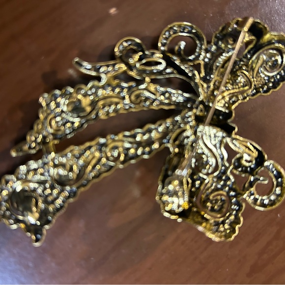 Elegant Gold and Blue Bow Brooch - Picture 5 of 11